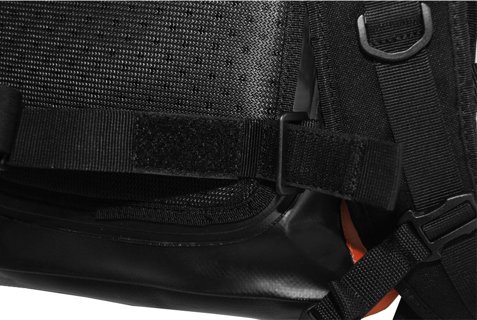 Wielofunkcyjny wodoodporny plecak Feelfree Roadster 25L pomarańczowy